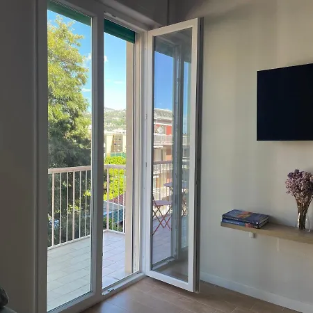 Giga Mare Guest house