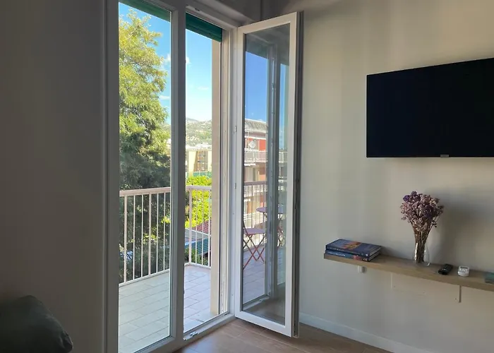 Giga Mare Guest house