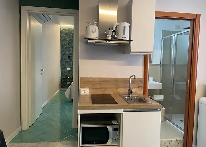 Giga Mare Πανσιόν 4*